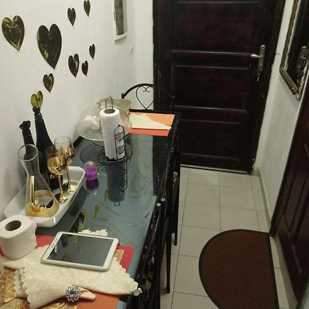Studio Meuble Centre Ville Дакар Экстерьер фото